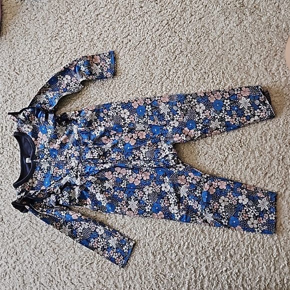 Tea Collection long-sleeved, ruffle romper - Picture 1 of 4